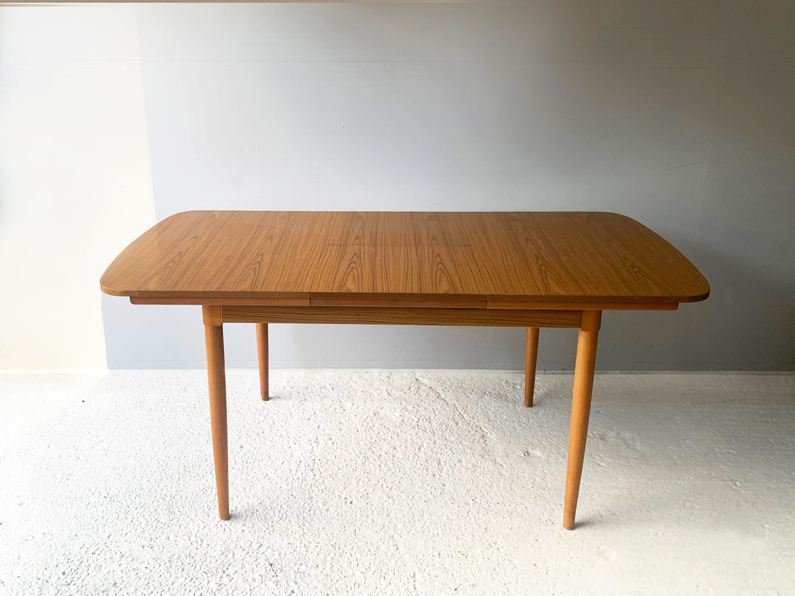 1970’s mid century extending dining table by Schreiber Furniture - Proper