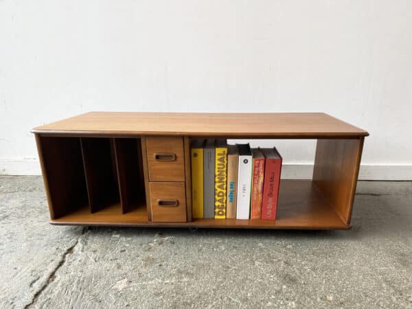 1960’s Mid-Century Modern TV unit by Meredrew - Image 7