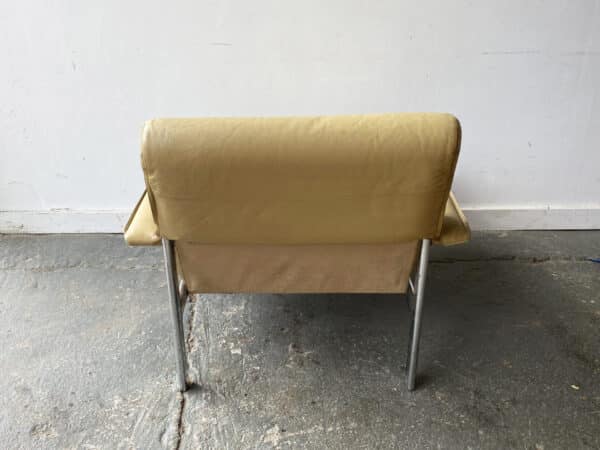 Mid-Century modern ‘Pieff’ leather ‘Gamma’ lounge chair by Tim Bates - Image 4
