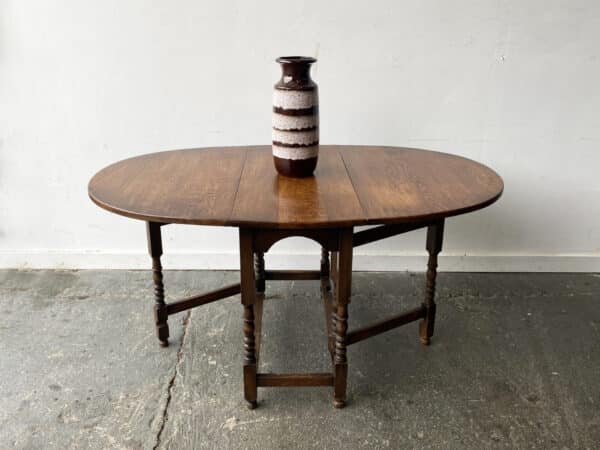 Antique Oak Drop Leaf Gate-leg Table with Barley Twist Legs - Image 4