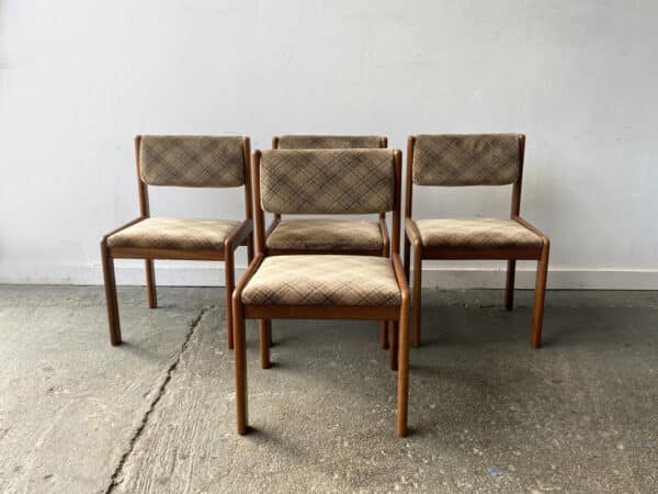 Set of 4 1960’s Mid-Century Dining Chairs by G Plan - Image 4