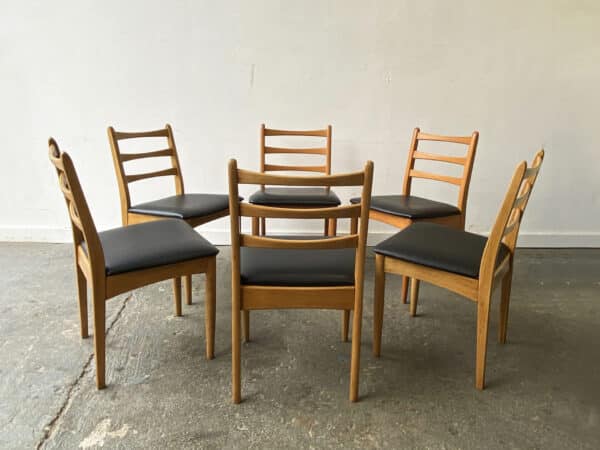 Set of 6 Mid-Century 1970’s dining chairs by Schreiber Furniture - Image 5