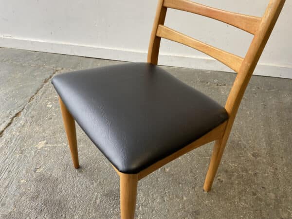 Set of 6 Mid-Century 1970’s dining chairs by Schreiber Furniture - Image 7