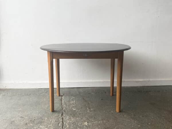 1960s Mid-Century small kitchen drop leaf table - Image 2