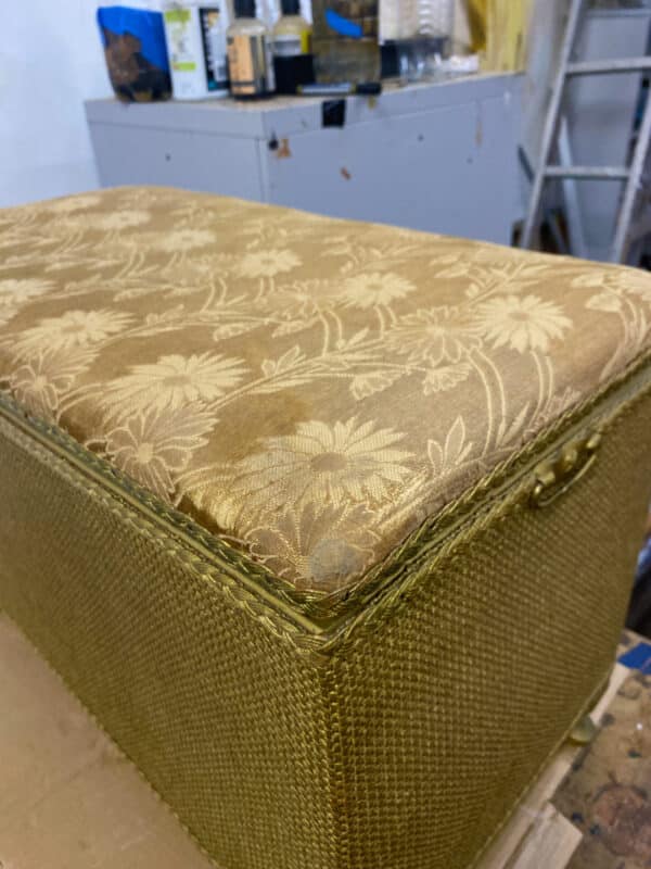 Vintage 1950’s Lloyd Loom blanket box / Ottoman - Image 11