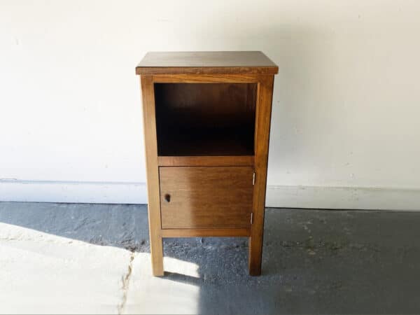1930’s vintage mid century bedside cabinet - Image 2