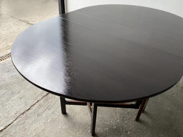 Mid-century large G Plan Fresco drop-leaf gate leg extending dining table - Image 10