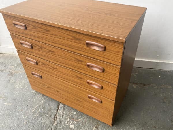 Mid-Century Modern Chest of Drawers by Schreiber Furniture - Image 7