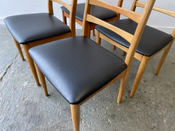 Set of 6 Mid-Century 1970’s dining chairs by Schreiber Furniture - Image 10