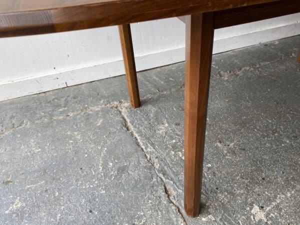 White & Newton Mid-Century Extending Dining Table - Image 8