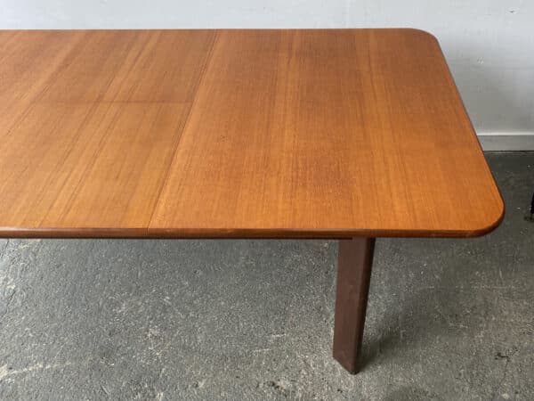 Rare 1960s Mid-Century extending G Plan dining table - Image 6