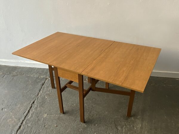 Mid-Century 1960s retro vintage large drop leaf table - Image 6