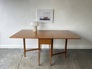 Schreiber Mid-Century Modern vintage teak drop-leaf dining table, 1960s